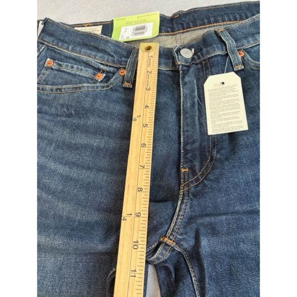 Levi's 541 Men's Athletic Taper Stretch Relaxed Jeans in Dark Blue - Picture 2 of 6